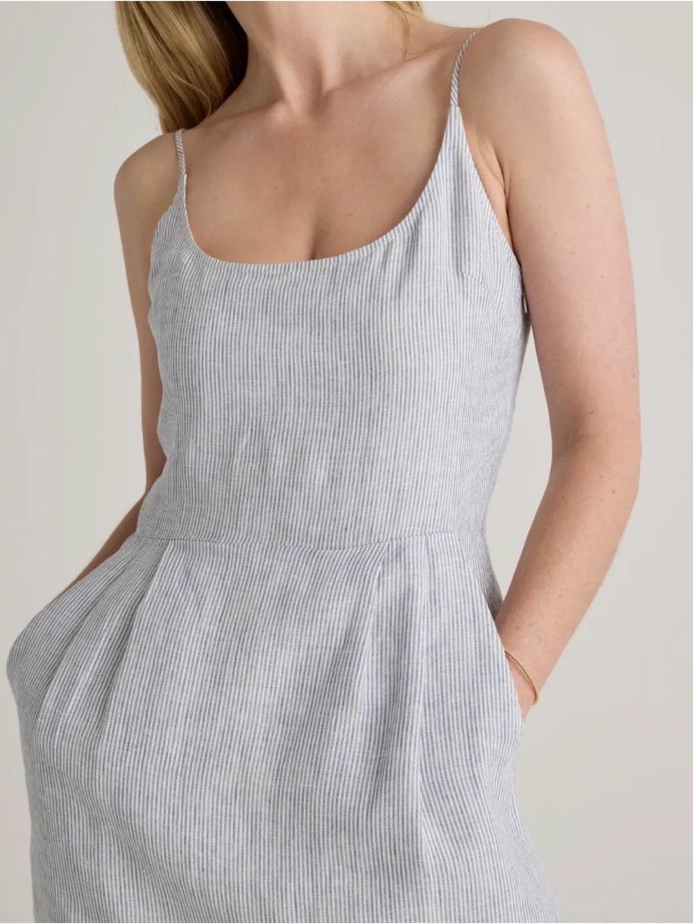100% European Linen Scoop Neck Midi Dress